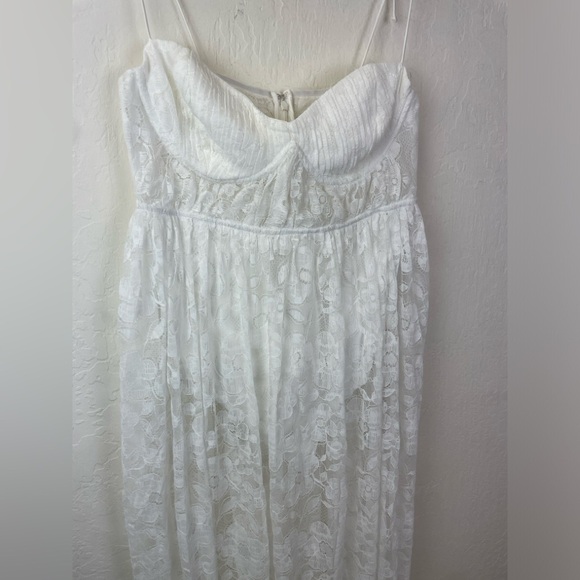 NWT For Love and Lemons Lorena Dress in size Medium - Picture 11 of 16